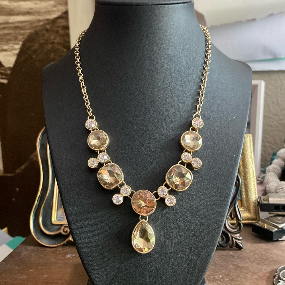 Sparkling dangle necklace from Monet.